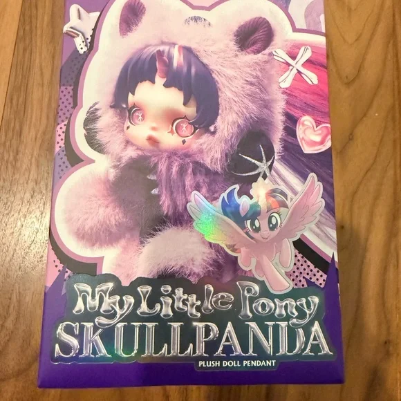 My Little Pony x Skullpanda collab Plush Authentic bag charm Rainbow Dash New - Picture 3 of 11